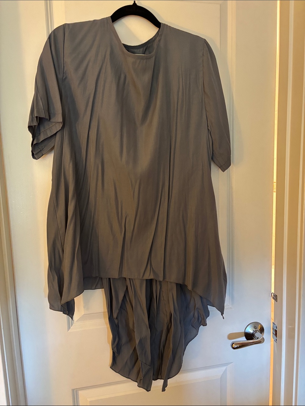Source Unknown Women's Gray Draped High-Low Top